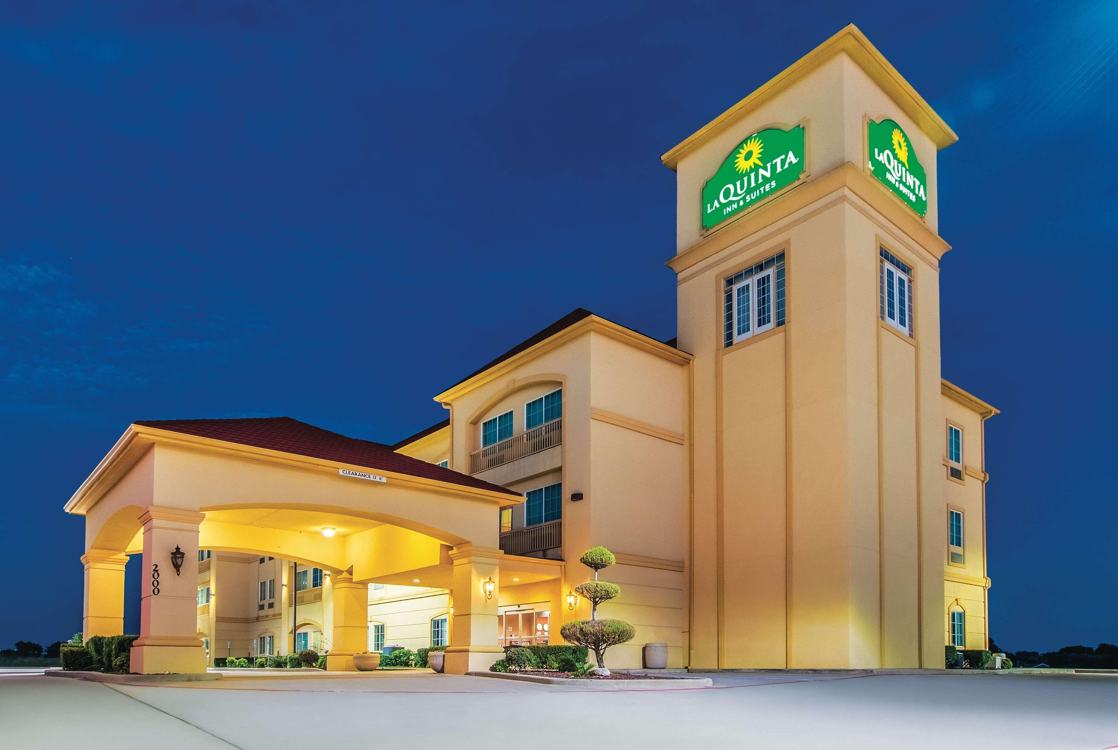 Hotel La Quinta By Wyndham Bridgeport Exterior foto